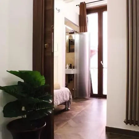 Versailles Deluxe Kwatera prywatna *